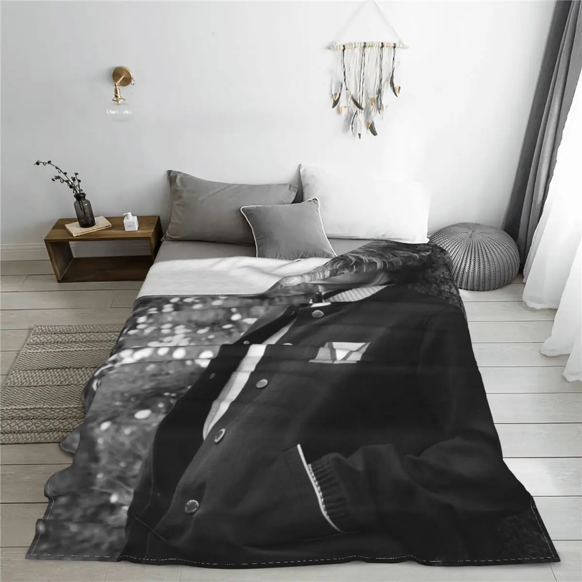 

Evan Peters Movie Actor Blankets Flannel Textile Decor Multi-function Warm Throw Blanket for Home Couch Plush Thin Quilt