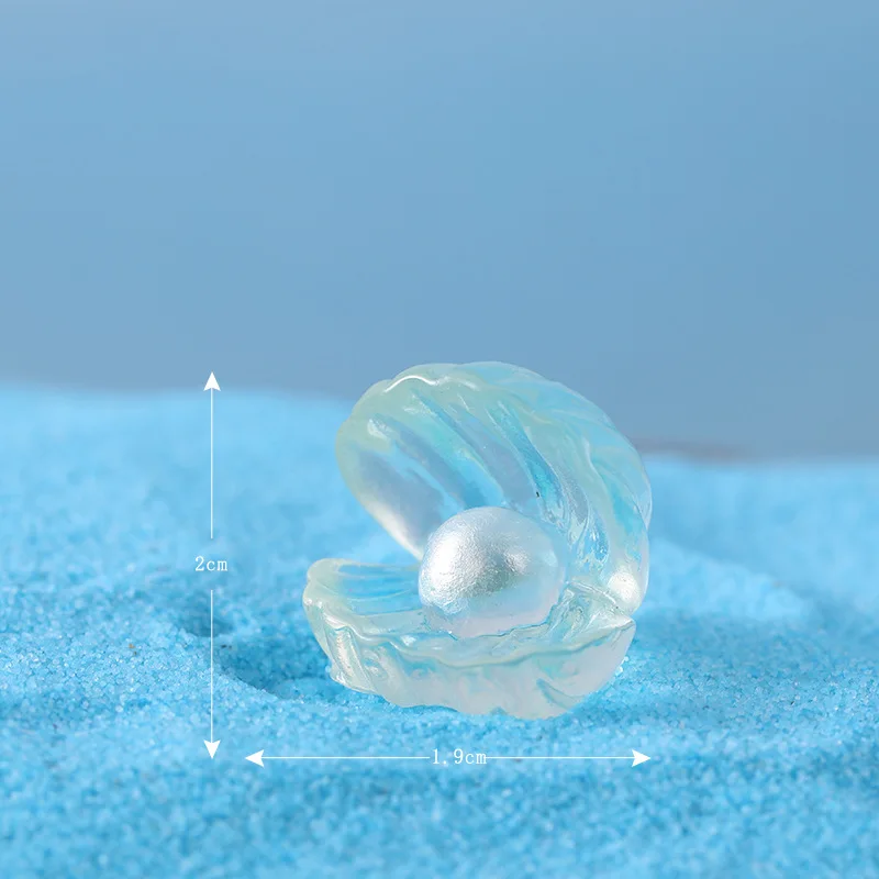 Mini Dophin Figurines Luminous Ocean Sea Animal Shark Glow in Dark Fish 10pcs Miniature Figurines DIY Micro Home Decoration