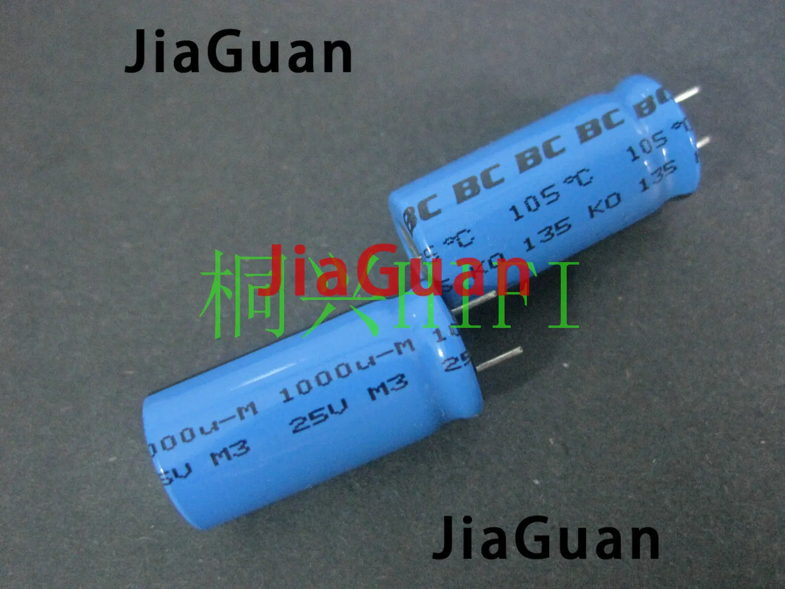 10 шт. Новый VISHAY BC KO135 25V1000UF 12.5X2 5 мм электролитический конденсатор KO 135 1000 мкФ 25V 135KO