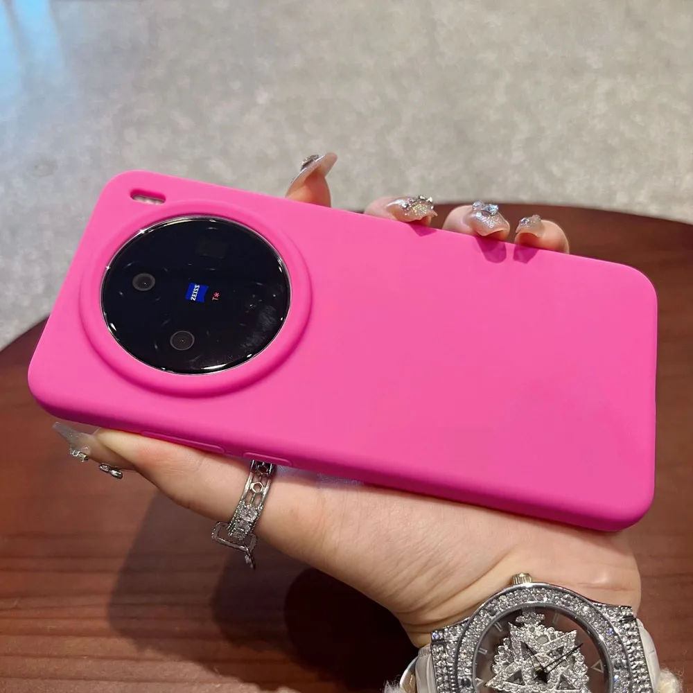 Slim Soft Liquid Silicone Shockproof Bumper Cover with Smooth Microfiber Fleece Lining