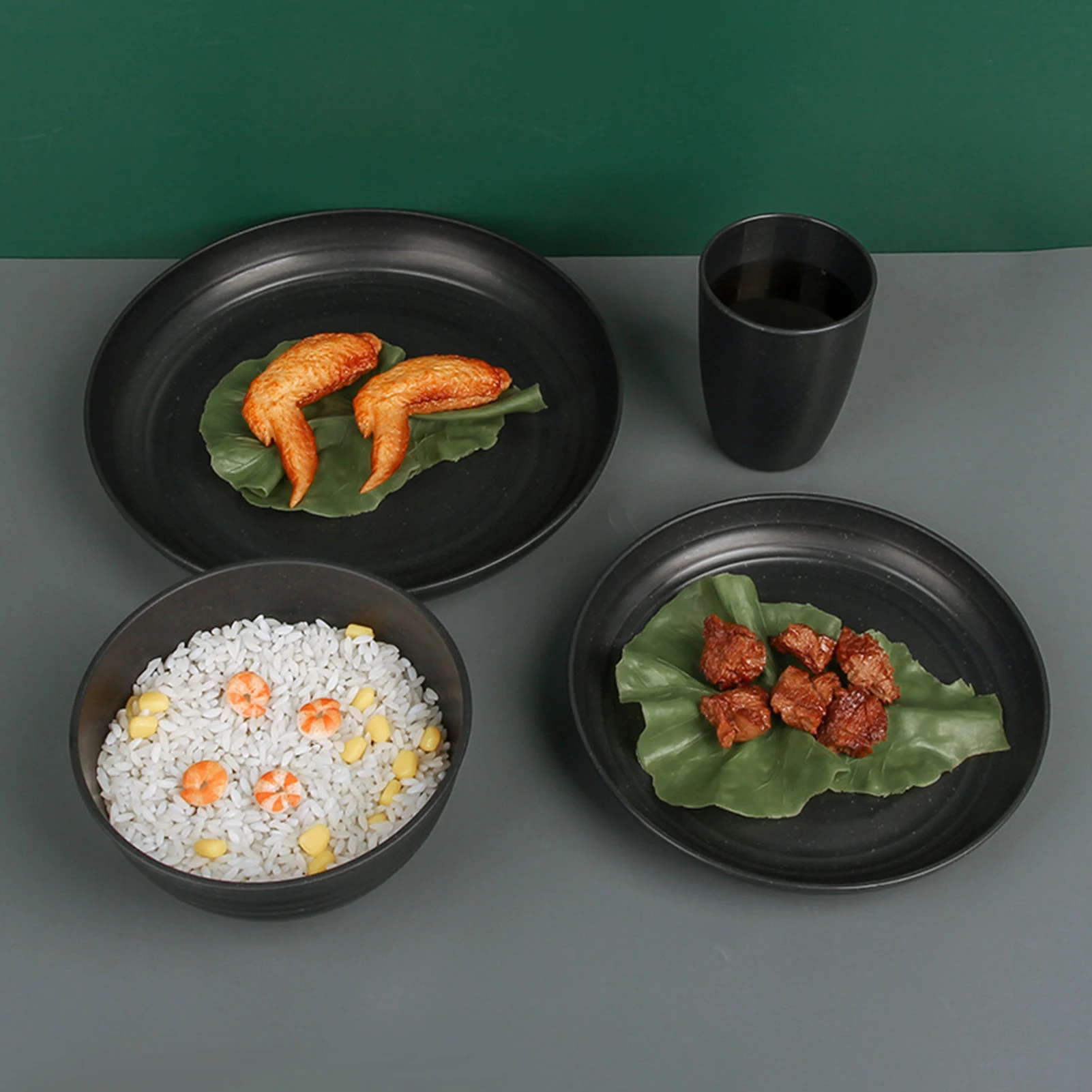 32 piece set of tableware, dishes, and plates for household use, including soup bowls, water cups, and plates, as well as gift