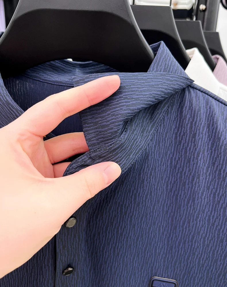 Personality texture striped short sleeve polo shirt men's light luxury brand summer silky breathable fashion embossed T-shirt 23 Sfb82bcc4c1f64da49e96e91853fef602e