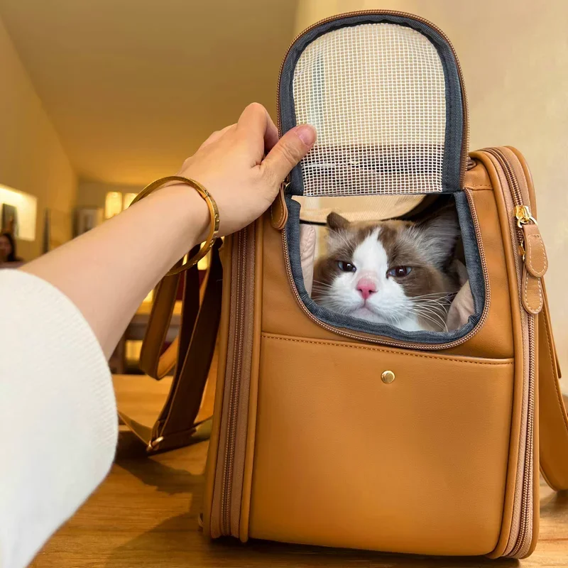 Pure Leather Japanese Original Cat Dog Protection Portable Small Dog Spring Outing Carrying Bag Bag Carrier Cat Backpack