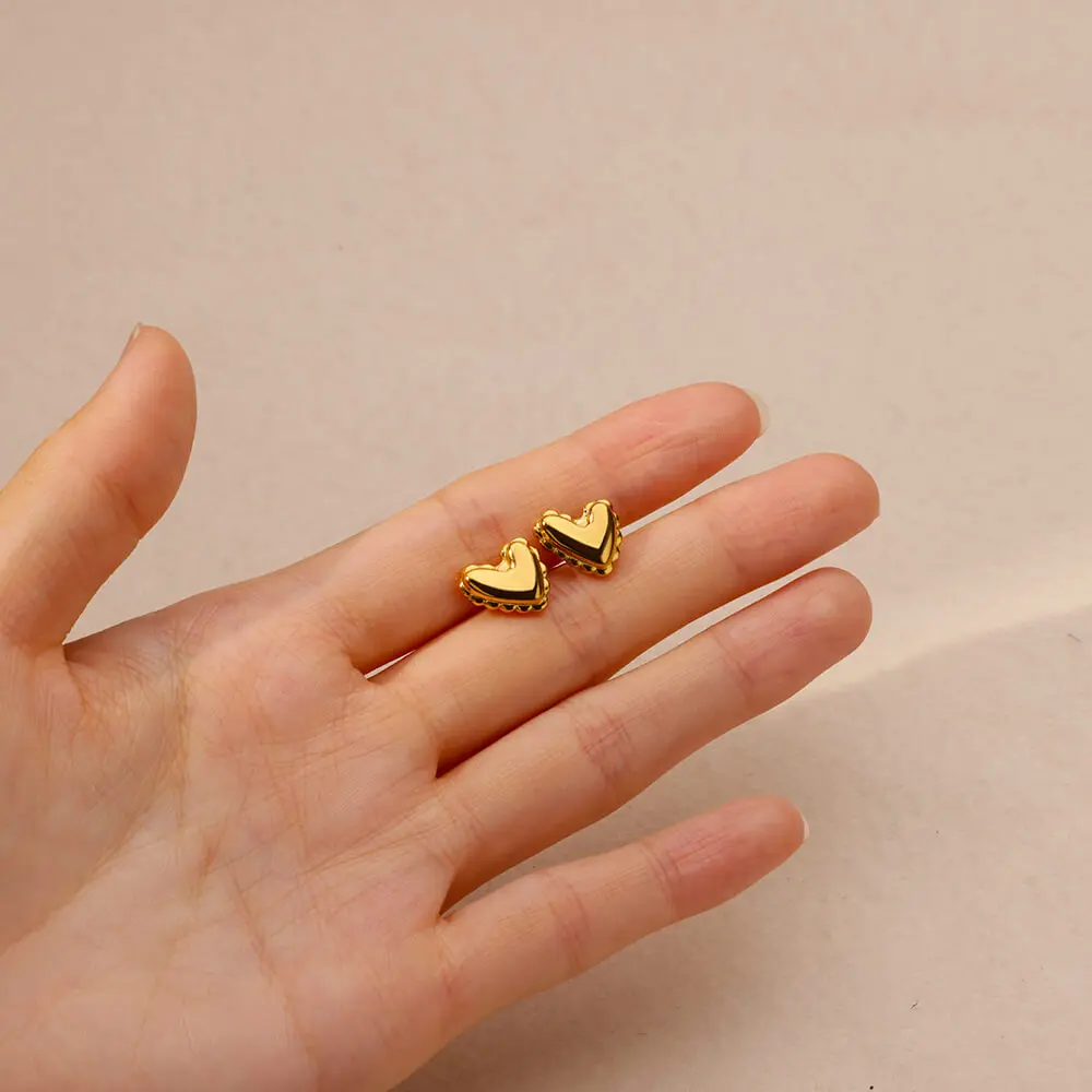 Dot Surround Heart Shape Stud Earrings for Women Gold Color
