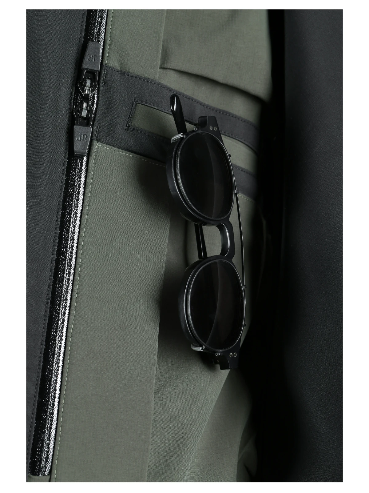 Reindee Lusion 22ss Functional kimono jacket waterproof dwr coating multiple pockets carrying sling techwear japanese style