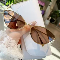 Fashion Finished Cat Eye UV400 Sunglasses Women Trendy Metal Frame Sun Glasses Ladies Vintage Outdoor Sun Shades Eyewear Goggles