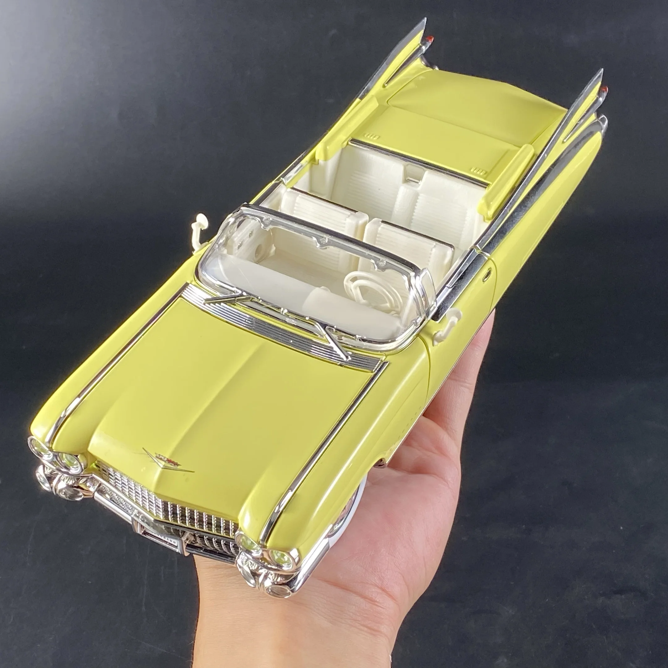 1:24 Cadillac Eldorado Biarritz 1959 Series 62 Luxury Alloy