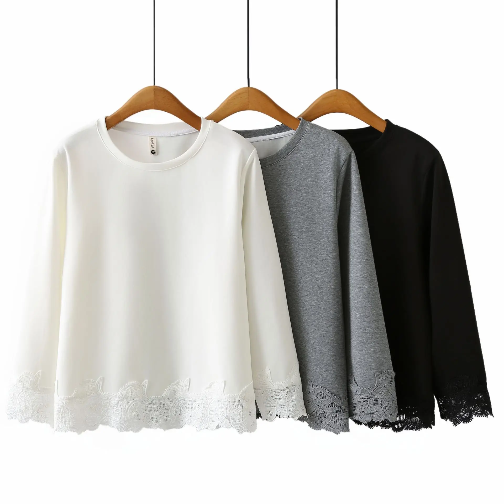 Fashion Plus Size Women's T-Shirt 2025 Autumn New Fashion Lace Patchwork Long Sleeve Stylish Casual Tops 2522