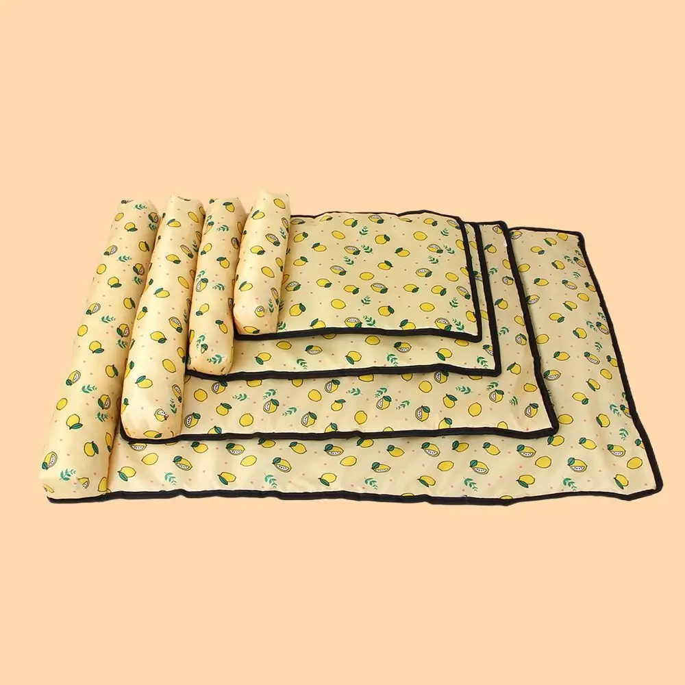 Portable Ice Silk Dogs Mat Pad Pet Supplies Keep Cooling Pet Cat Cooling Mat Anti-slip Soft Dog Crate Sleep Bed Outdoor