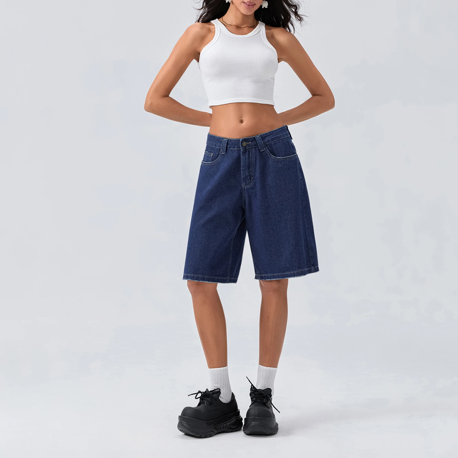 New Fashion Womens Knee Length Denim Shorts Loose Solid Color Low Rise Wide Leg Long Shorts With Pockets For Summer S-2XL