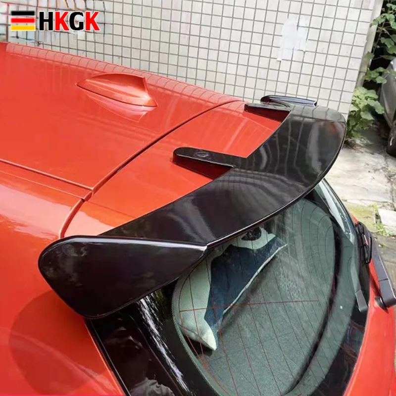 Araba Spoiler için evrensel Fit F20 E84 F25 CT200 caz MK7 ABS malzeme