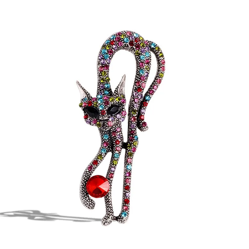 

Fashion Design Retro Lazy Cat Brooch Cute Cat Animal Women's Breast Brooch Clothing Accessories Wedding Jewelry Gift Enamel Pin