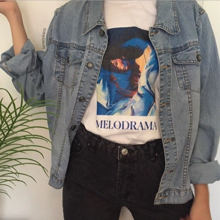 

Unisex Pop Music Graphic Tee Lorde Album Cover Melodrama Painting T-Shirt Grunge Aesthetic Street Style Tee Shirt Short Sleeves