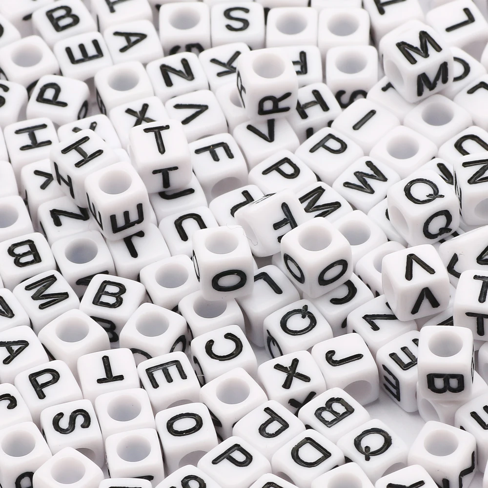 100 stücke 6mm Schwarz Gold Farbe Quadratischen Buchstaben Perlen Zufällig Gemischt Alphabet Acryl Lose Perlen Für DIY Schmuck Machen handwerk – Detail 30