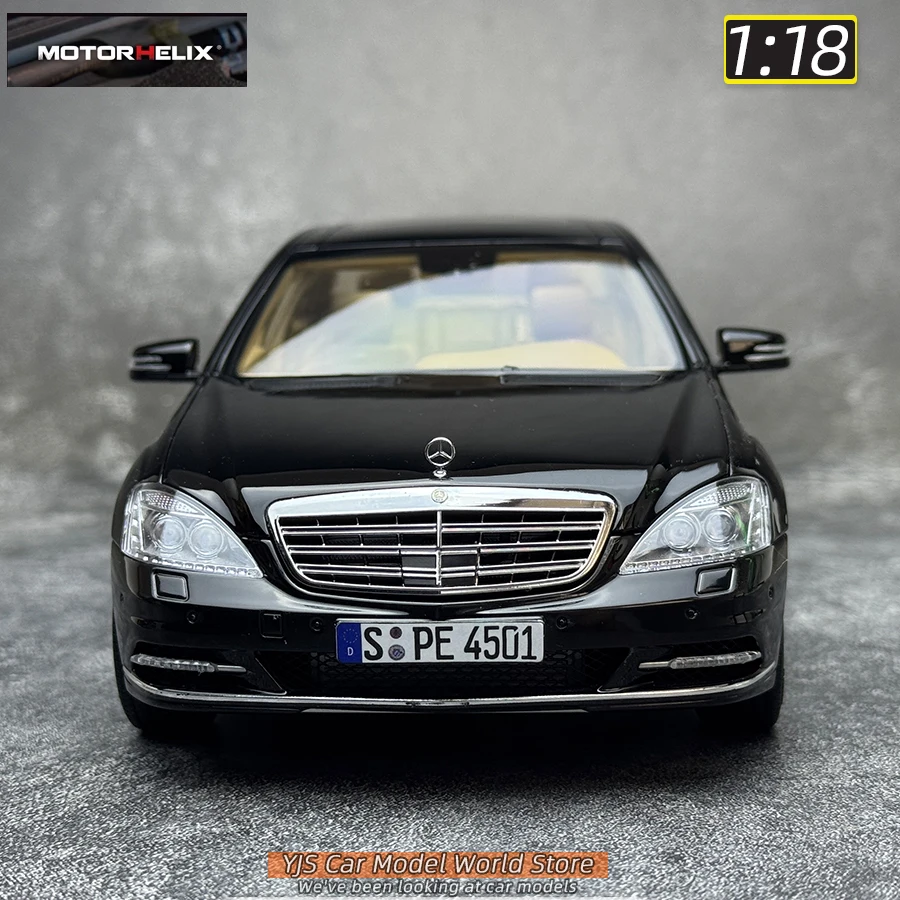 1/18 Motorhelix Mercedes-Benz S-Class S600L W221 (Silver
