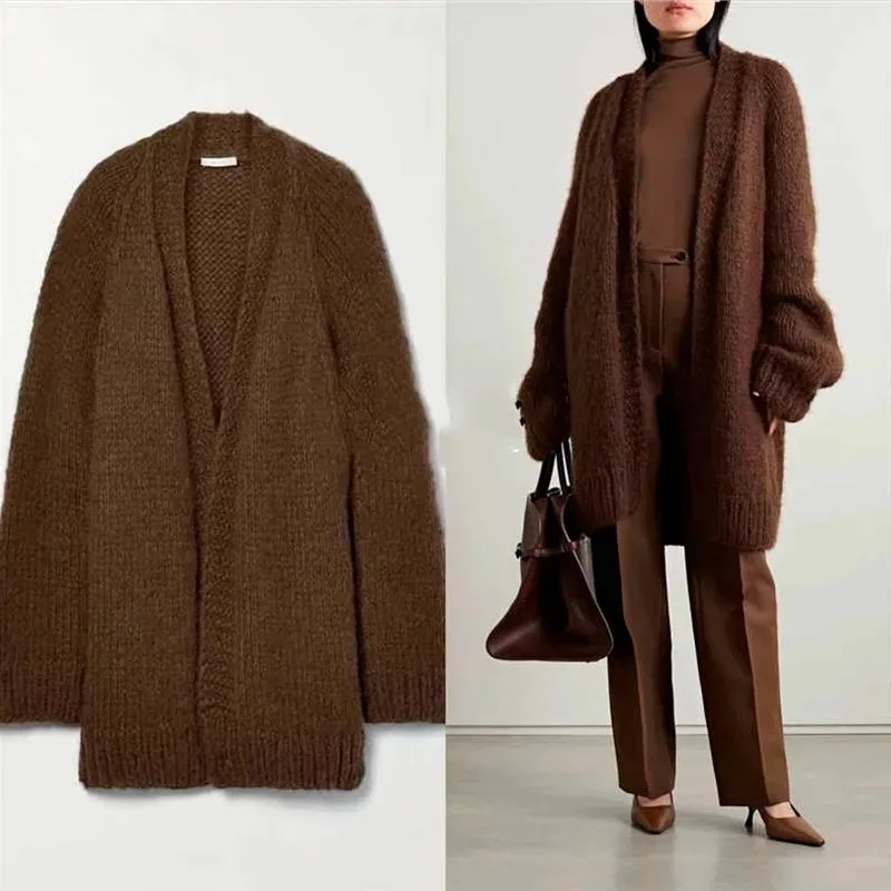 

The R0w 2023 for Women, Loose Knit Cardigan, Casual Sweater, V-neck, Brown, Oversized, Autumn and Winter Row