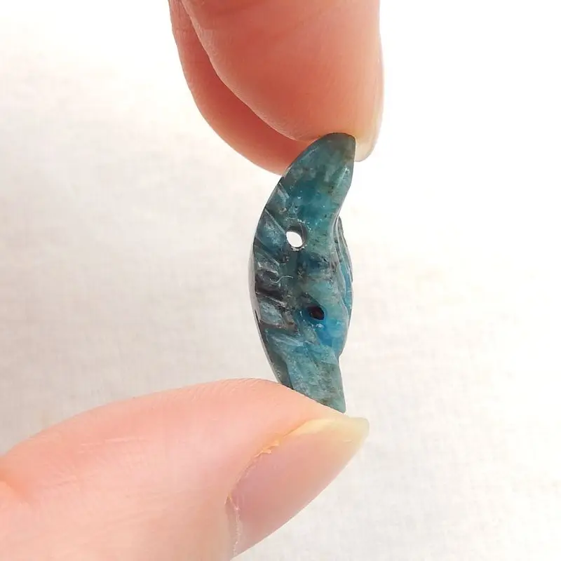 Natural Stone Blue Apatite Crystal Handmade Animal Wolf Head Pendant Bead DIY Jewelry Making Necklace Accessories 22x14x8mm 3g