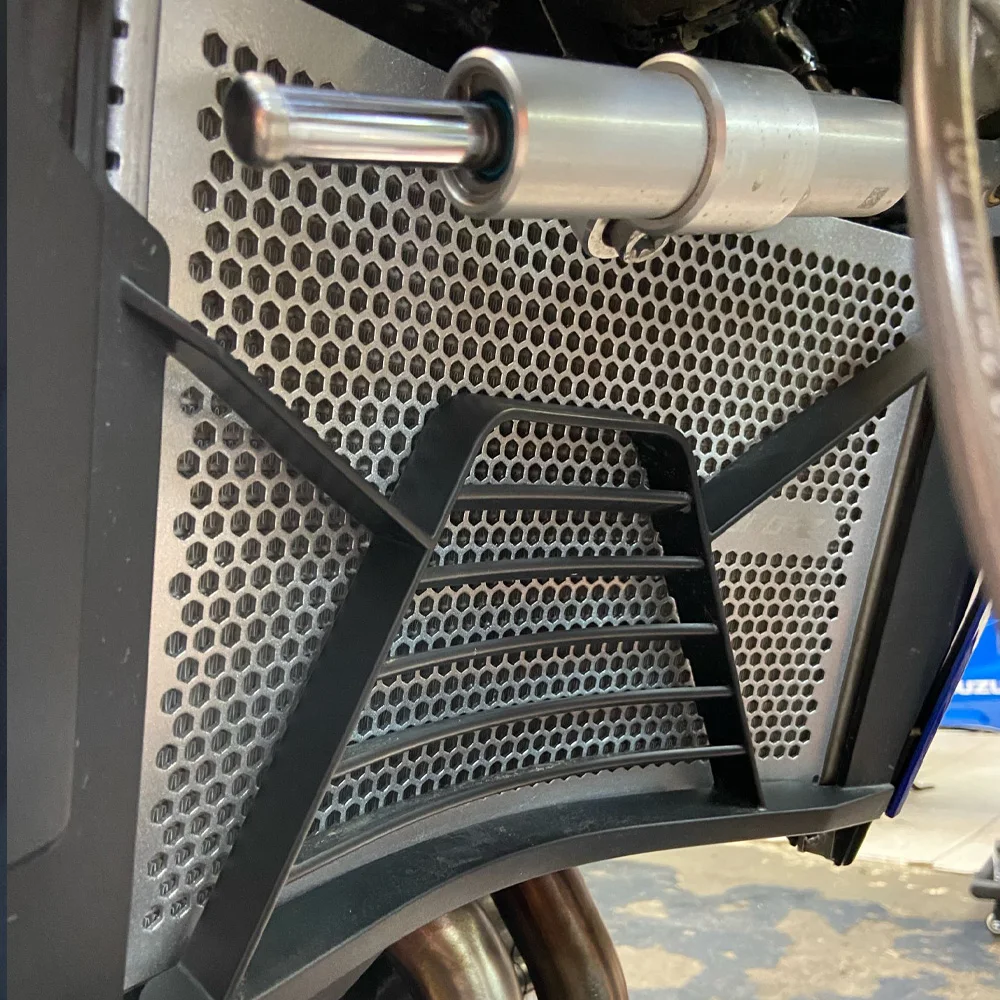 

2020 2021 2022 2023 Radiator Grille Guard Cover Oil Cooler Guard Engine Guard For BMW F900R F900R-SE F900XR F900XR-TE F900 R XR