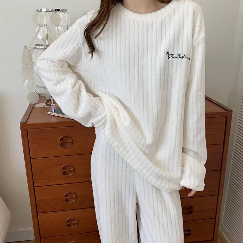 Autumn and winter flannel pajamas women's two-piece coral fleece homewear new loose casual women's striped simple pajamas women pajamas set