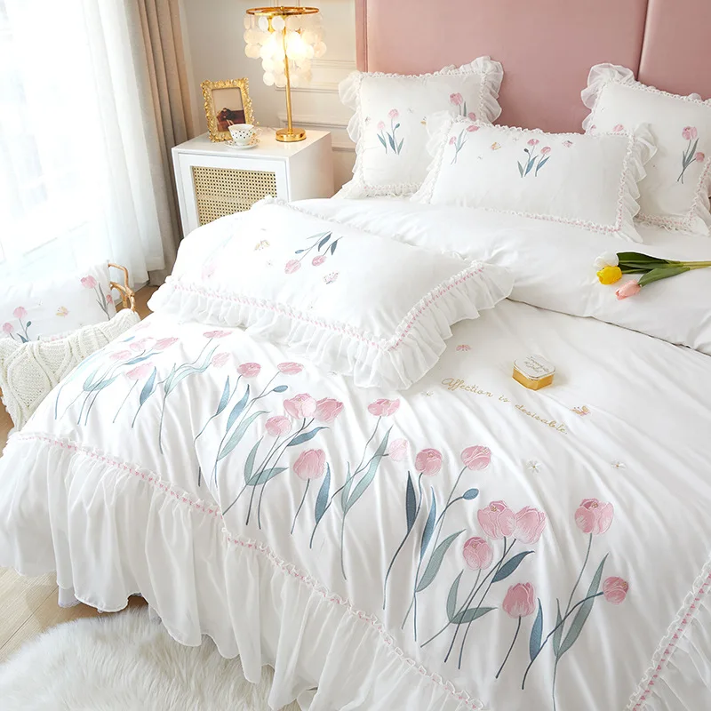 Lace Ruffles Bedding Set Luxury Cotton Flower Embroidery Bedclothes Girls Full Size Quilt Cover Sets Queen King Bed Linen Sets