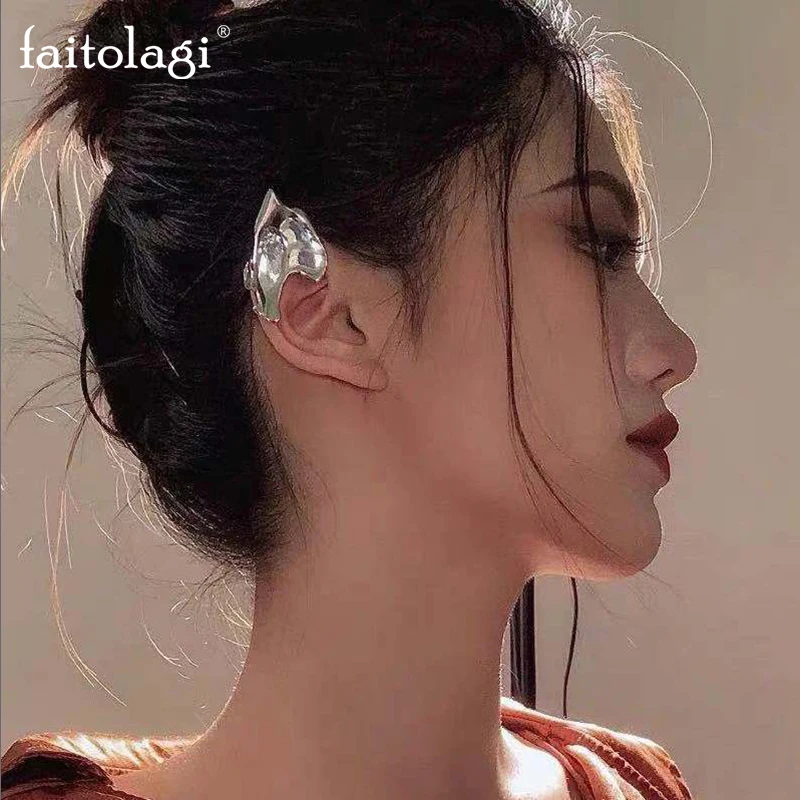 Ear Clip Earrings Punk Fairy Ear Cuff Earring Dark Elf Ear Clip No Piercing Earrings for Women Gothic Jewelry Silver Color Halloween Earcuff Party