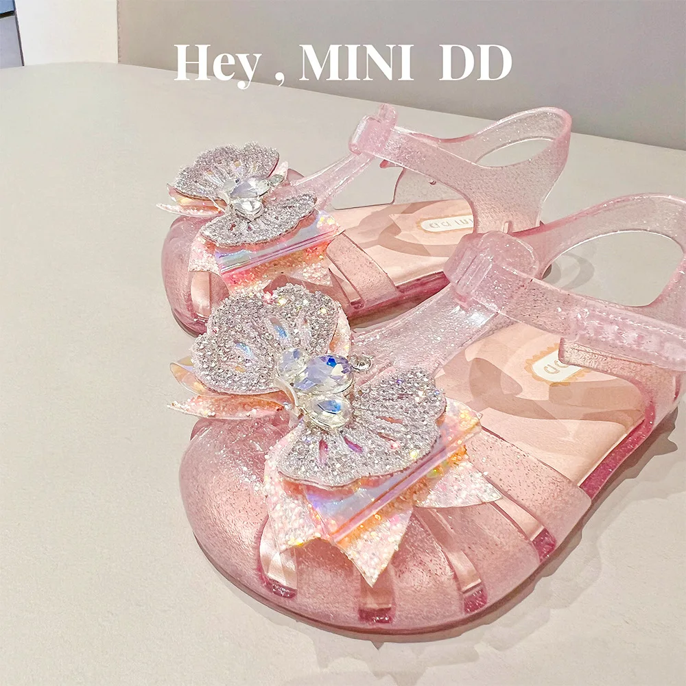 

Summer New Girls Princess Roma Sandals Korean version Kids Fashion Diamond Butterfly Comfortable Soft Soled Jelly Beach DD041