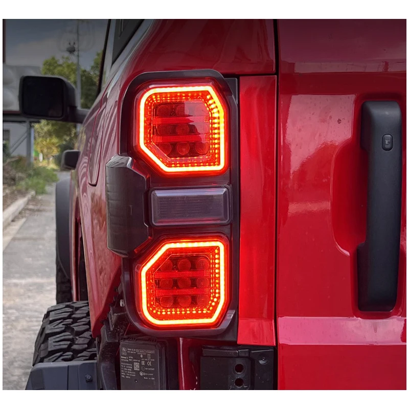 

Retrofit Brake Rear Tail Light LED Turn Signal Brake Light Anti-Trailing Light For Ford Bronco 2021-