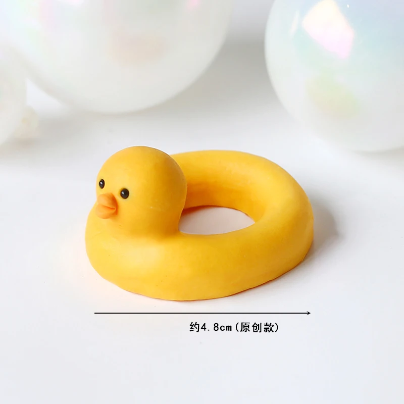 Summer Day Cake Topper Sunglasses Piglet Little Yellow Duck