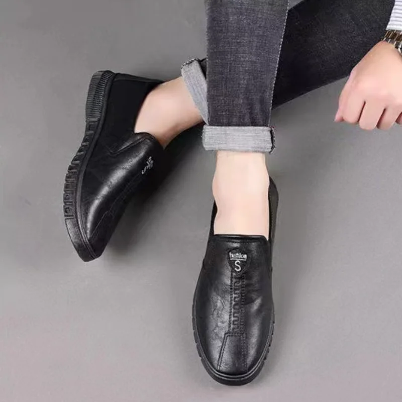 High Quality Leather Men Casual Shoes Handmade Light Mens Loafers Breathable Comfortable Walking Shoes Slip-on Driving Shoes 6