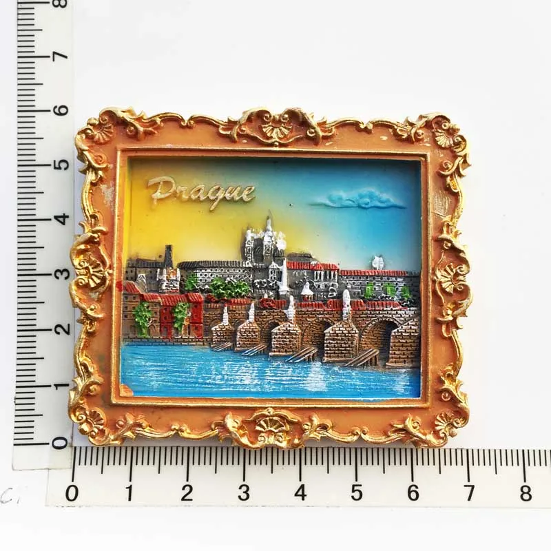 Prague Frame