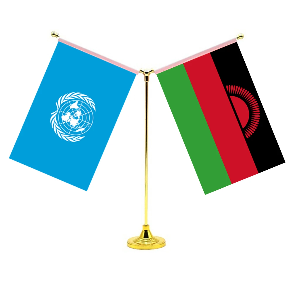 

14x21cm Mini Malawian Flag Office Decoration With Two Flags Of The United Nations And Malawi