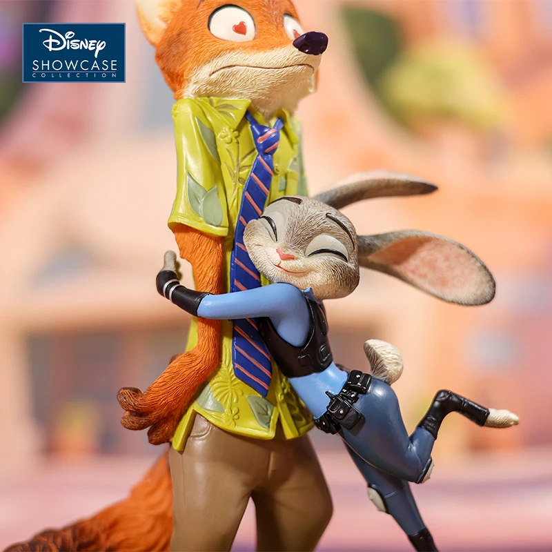 Authentic Disney Zootopia Judy And Nick Embrace Figurine