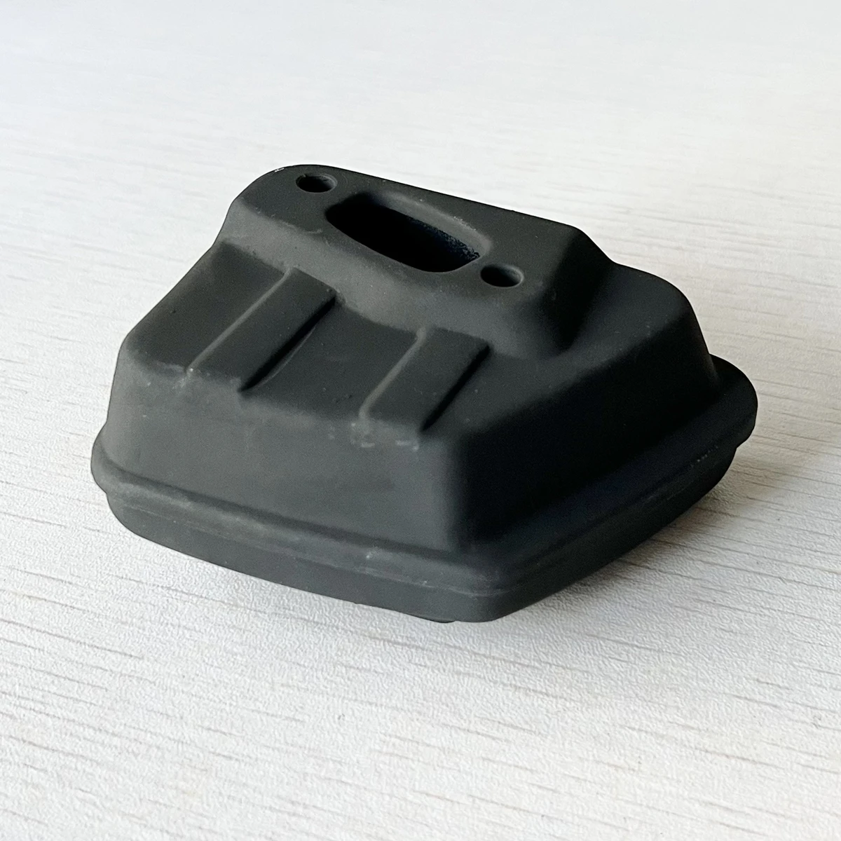 Muffler for Chinese 2500 25CC chainsaw repair parts 4