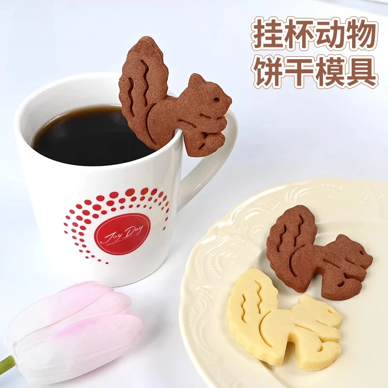 Hanging Cup Fawn Bird Cat Squirrel Biscuit Mold Cartoon Animal Cookie Cutter 3D Cookies Fondant Mold Cake Decorating Baking