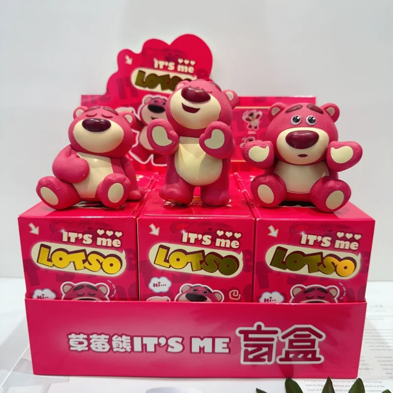 

2023 New Kawaii Cartoon Strawberry Bear Hand Office Ornament Cute Hand Figure Gift Desktop Ornament Collection Model Ornament
