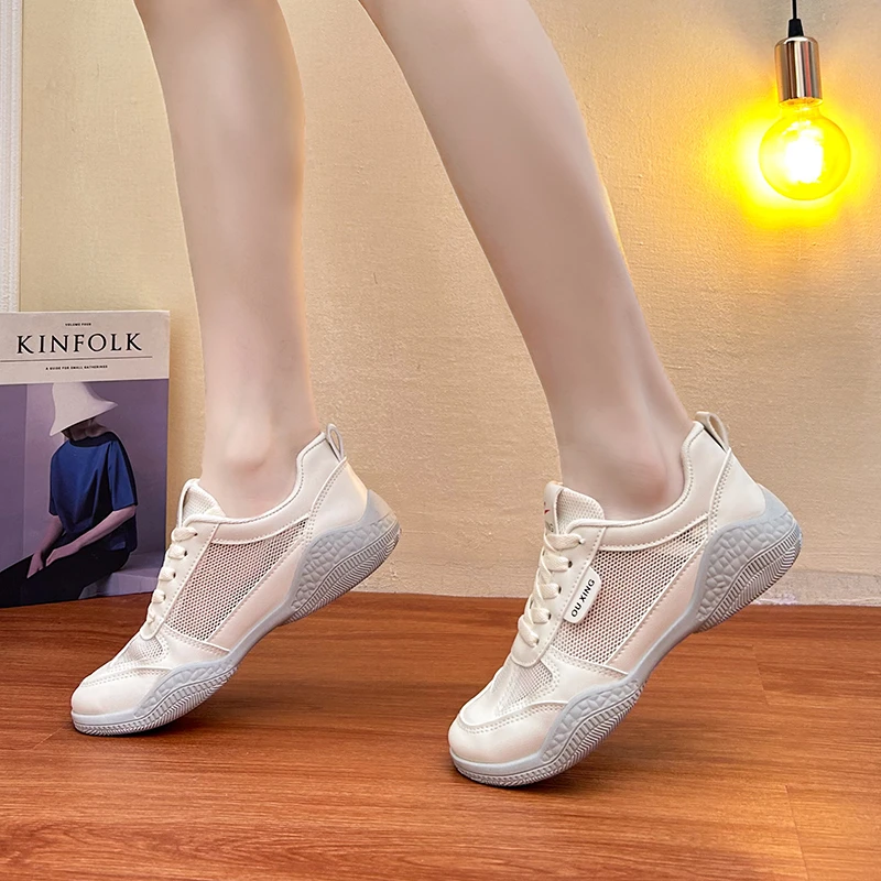 

In The Summer of The New Ins Han Edition Net Surface Breathable Sandals White Shoe Female Students Street Snap Casual Shoes At