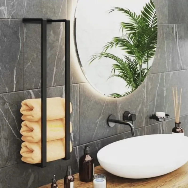 Вешалка для полотенец из матовой