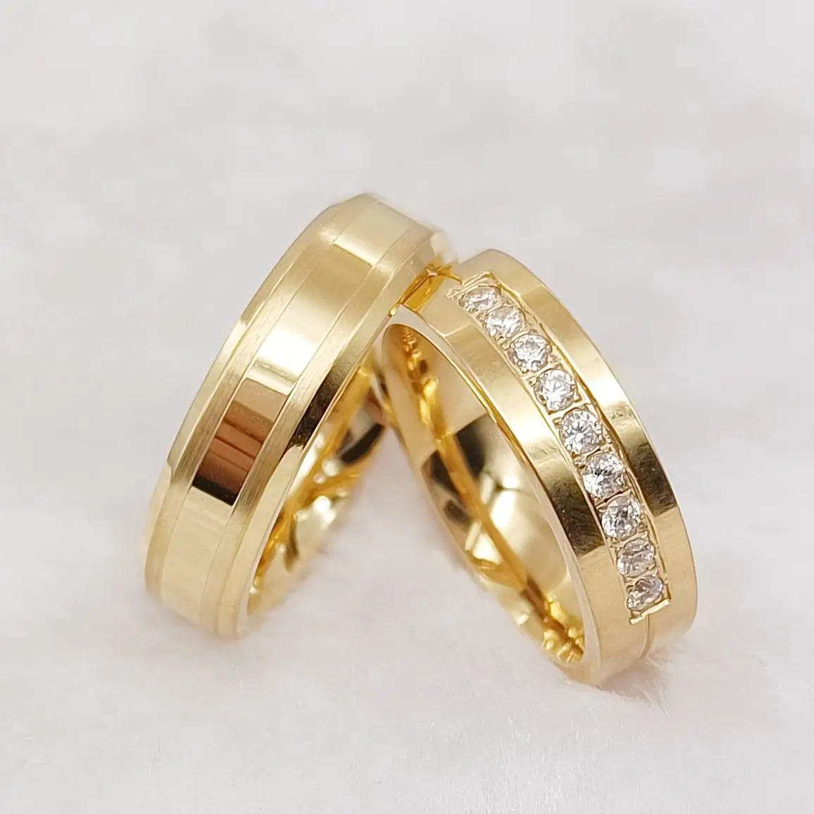 

High Quality Marriage Lover's Couples Rings sets Western Designer 18k Gold Plated Stainless Steel rings jewelry women wedding