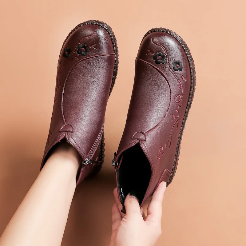 Winter Fashion Genuine Leather Women Ankle Boots Female Thick Plush Warm Snow Boots Female Casual Lightweight Cotton Boots