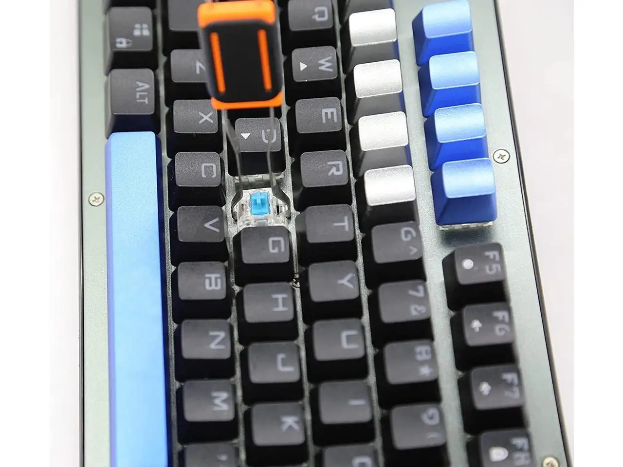 Keycap Puller for Mechanical Keyboard Keycap Remover Switch Puller with 2 Pcs Cleaning Brush