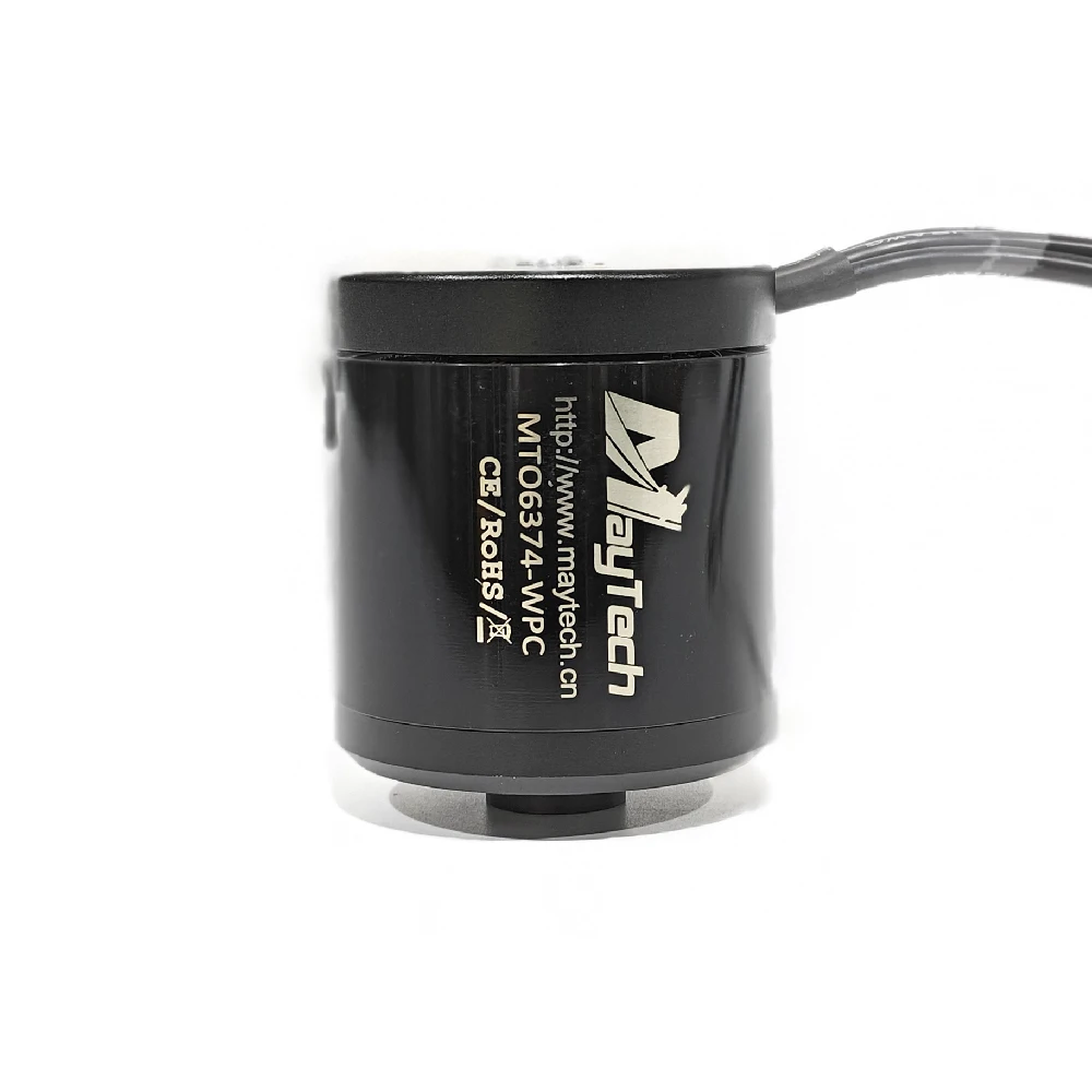 Gros plan sur le rotor du moteur sans balais outrunner 6374 150kV étanche - Maytech, révélant les aimants internes.