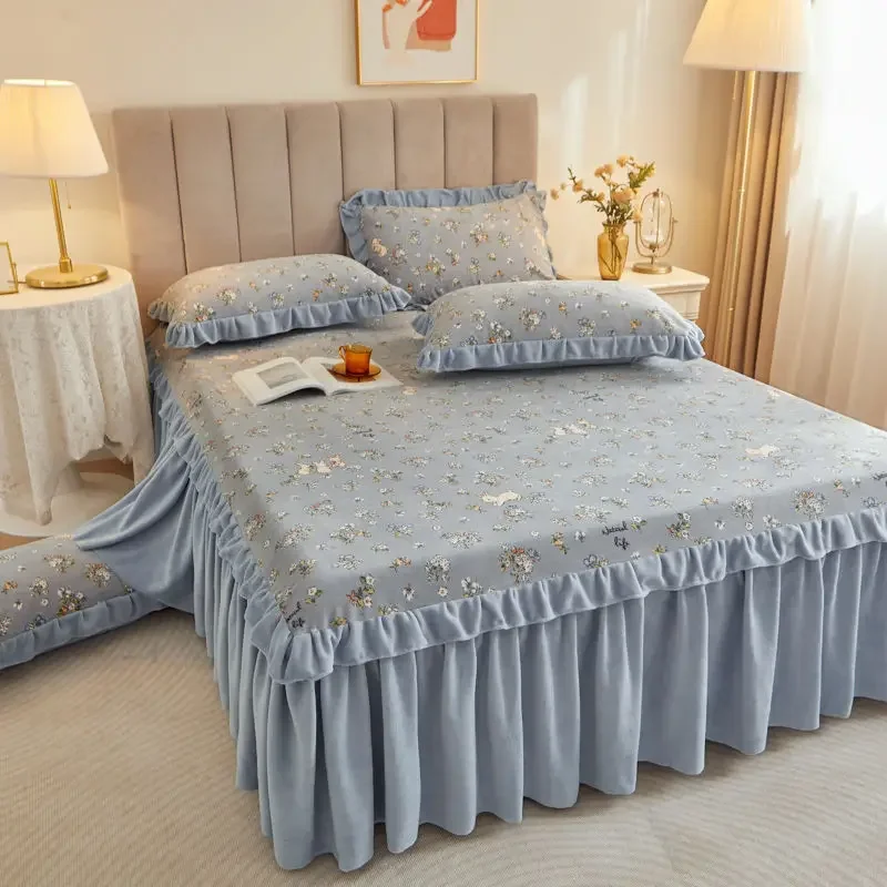 3pcs Small Floral Pattern Plush Bed Skirt Winter Thick Flounce Edge Bedspread Mattress Protective Cover Anti Slip Bedsheet images - 6