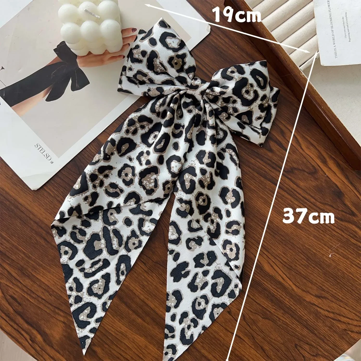 Leopard Print Ribbon Hair Bows - Fashion Vintage Clips for Women, Elegant Hair Accessories for Party Holiday Hairstyles