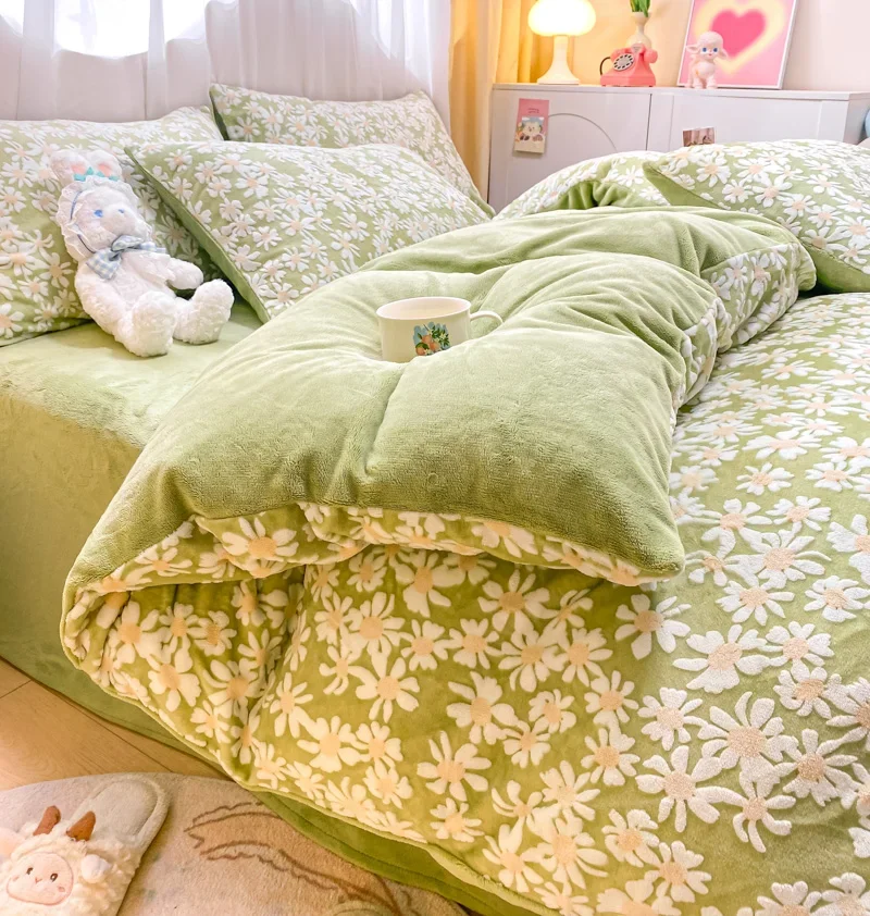 1pc Thicken Winter Duvet Cover Warm Milk Velvet Comforter Cover Double Side Velvet Bed 3D Carve Flower Comforter Set Bedding Set Sfbbc39cc111d4b69b3418a38d9843babN