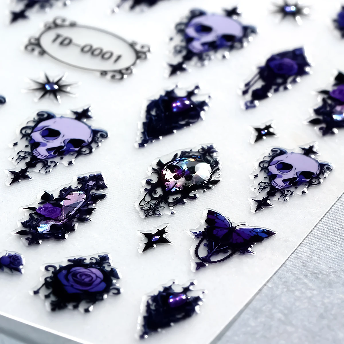 Nagel-Tattoos Mit Totenkopf-Motiv – Selbstklebende Sticker Für Gruselig-coole Nailart | Einfach Per Wassertransfer