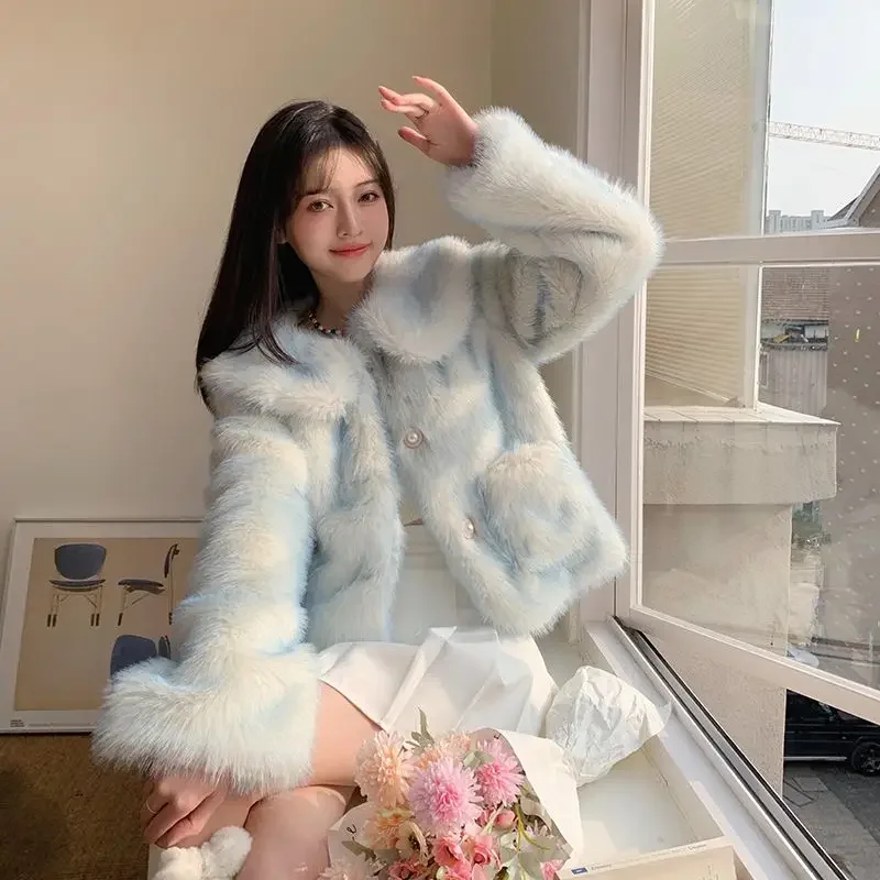 Winter New Women Faux Fur Coat Female Fashion Imitation Fox Fur Gradient Color Warm Short Outwear Temperament Leisure Outcoat