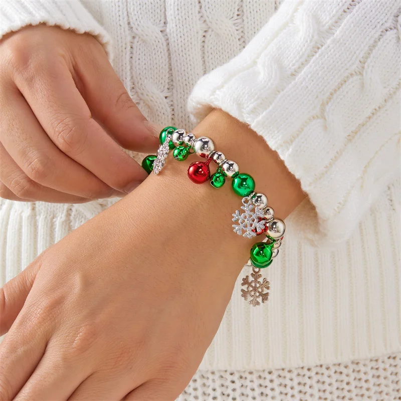 Handgemachte Weihnachten Rot Grün Glocke Perlen Armbänder für Frauen Santa Claus Schneemann Elch Weihnachtsbaum Armbänder Festival Party Schmuck – Detail 3