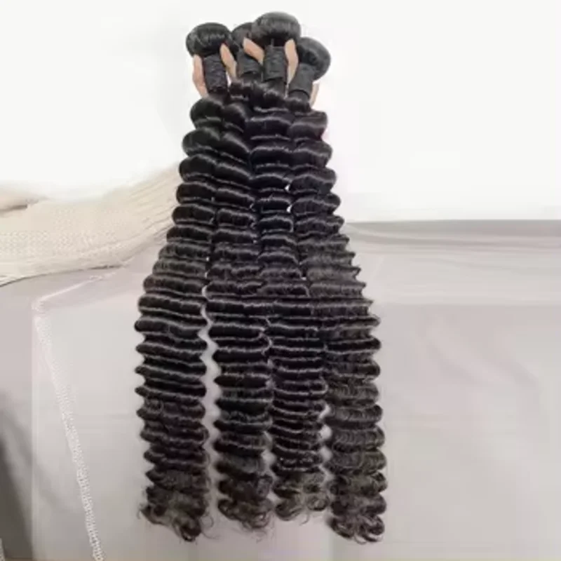 26 28 30 inch Natural Black Color Deep Wave Bundles Human Hair Deep Wave Bundles Brazilian Remy Wet and Wavy