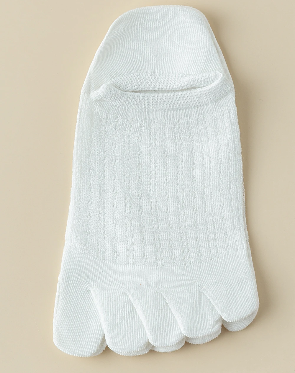 3 pairs white