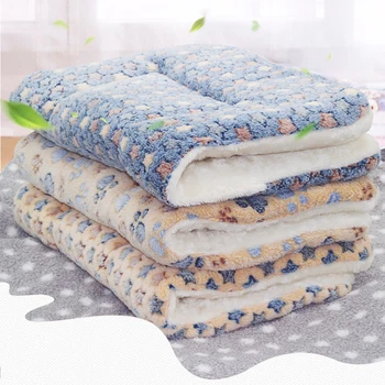 Flannel Small Dog Mat Winter Warm Medium Cat Sleeping Mat Puppy House for Large Dogs Blanket Comfortable Puppy Bed Cushion